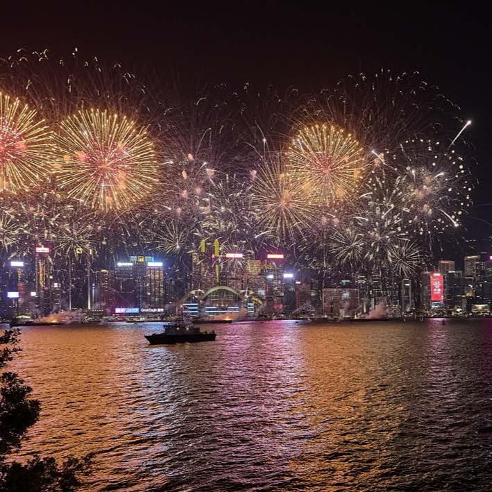 National Day (1 Oct) Fireworks at INK Cafe (Single Entry Standing Ticket) 國慶煙花匯演(企位門票) - Woolly Pig Hong Kong