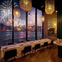National Day Fireworks 2024 - Private Party Space at HUE Dining - Best view in Hong Kong! (10 - 18 persons) 國慶煙花匯演 最佳維港海景餐廳 HUE 私人包廂 - Woolly Pig Hong Kong